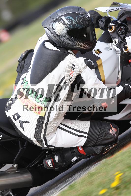 Archiv-2025/05 14.04.2025 Plüss Moto Sport ADR/Freies Fahren/backside